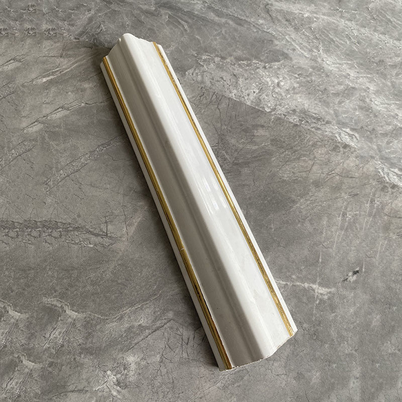 OEM ODM 매끄러운 PVC 벽면 모서리는 벽을 위해 비스듬히 나아가는 코너를 보호합니다